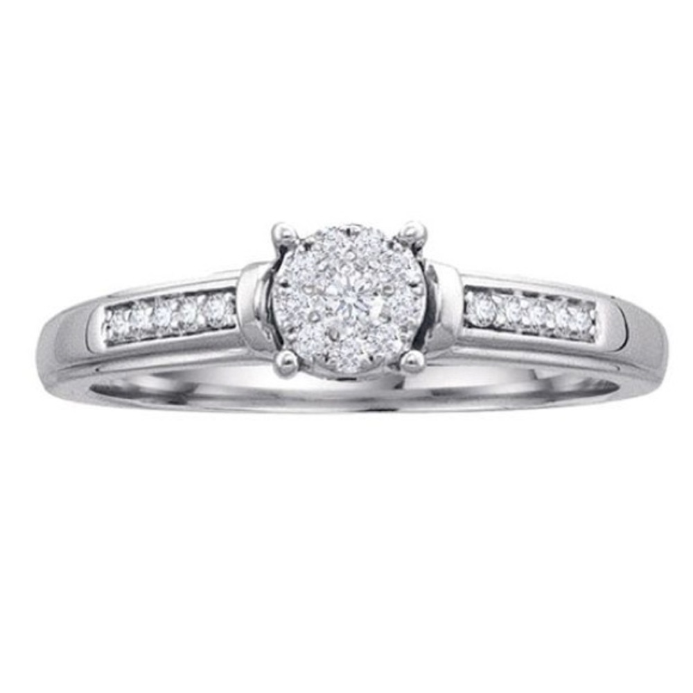 Diamond promise ring w/ heart shaped sapphire